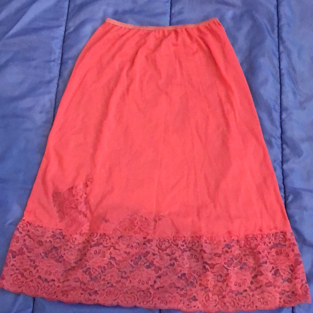 Vintage pale red slip/skirt 6